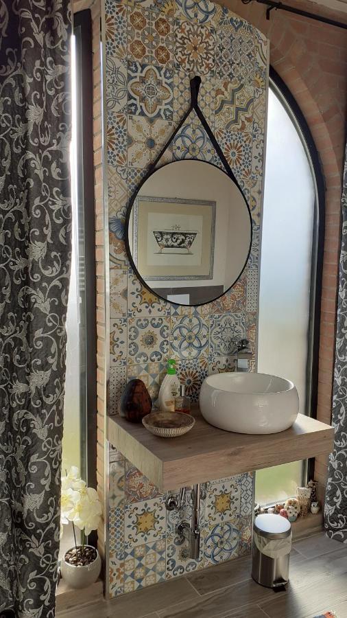 Alice'S Room By Casolare Isabella Ponsacco Exteriör bild